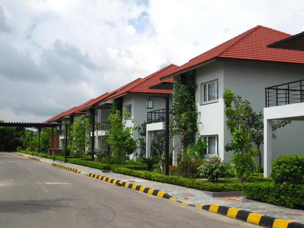 Paradise Angkor Villa Hotel Siem Reap Luaran gambar
