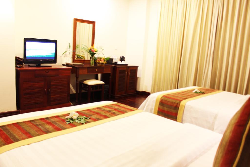 Paradise Angkor Villa Hotel Siem Reap Luaran gambar